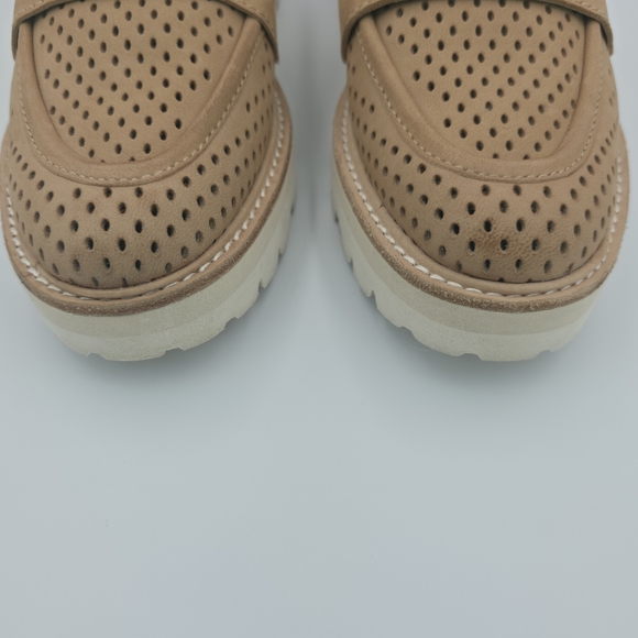 Dolce Vita Tan Perforated Platform Penny Loafers Lug Sole 7.5 - Picture 4 of 9